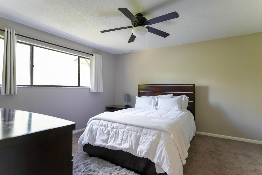 For Sale: $415,000 (2 beds, 2 baths, 1348 Square Feet)