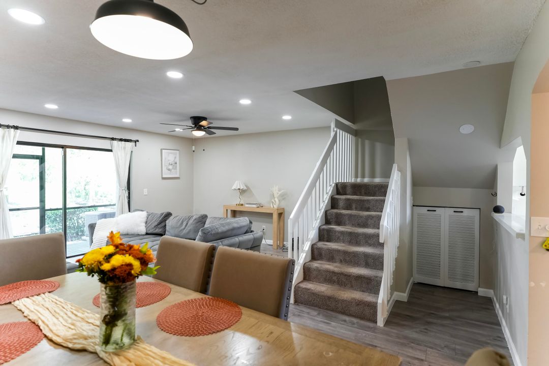 For Sale: $415,000 (2 beds, 2 baths, 1348 Square Feet)