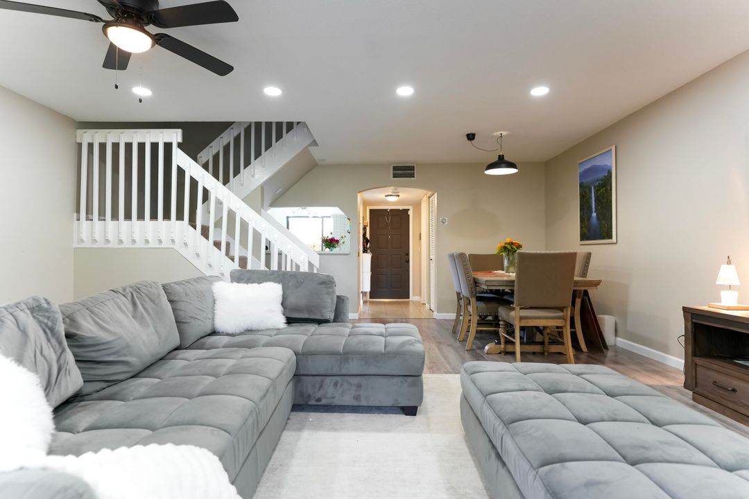 For Sale: $415,000 (2 beds, 2 baths, 1348 Square Feet)