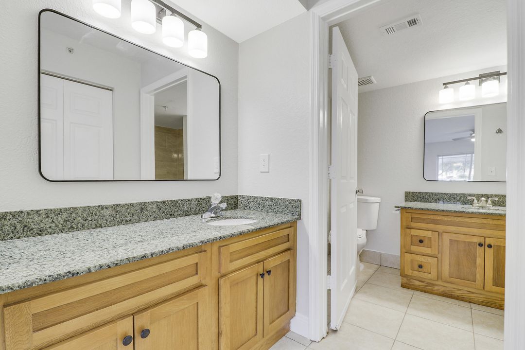 Active With Contract: $1,795 (2 beds, 2 baths, 1033 Square Feet)