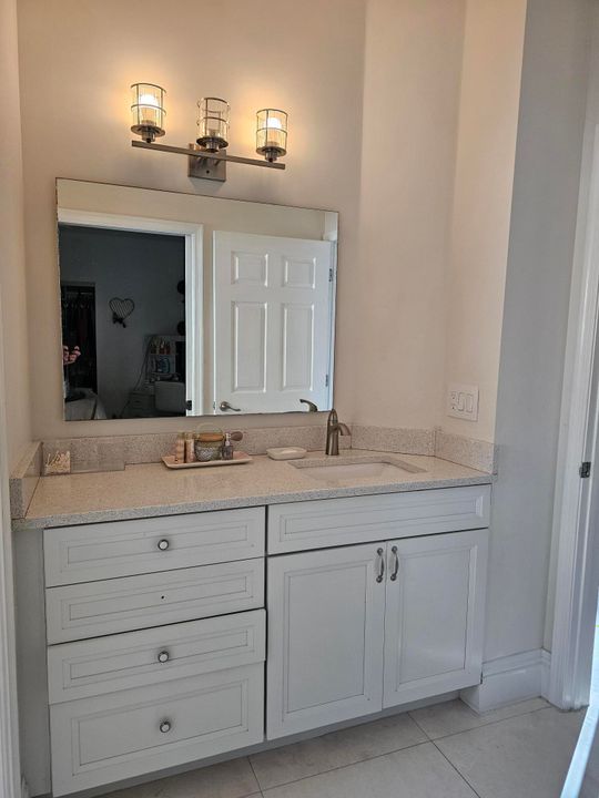 For Rent: $14,000 (4 beds, 4 baths, 3020 Square Feet)