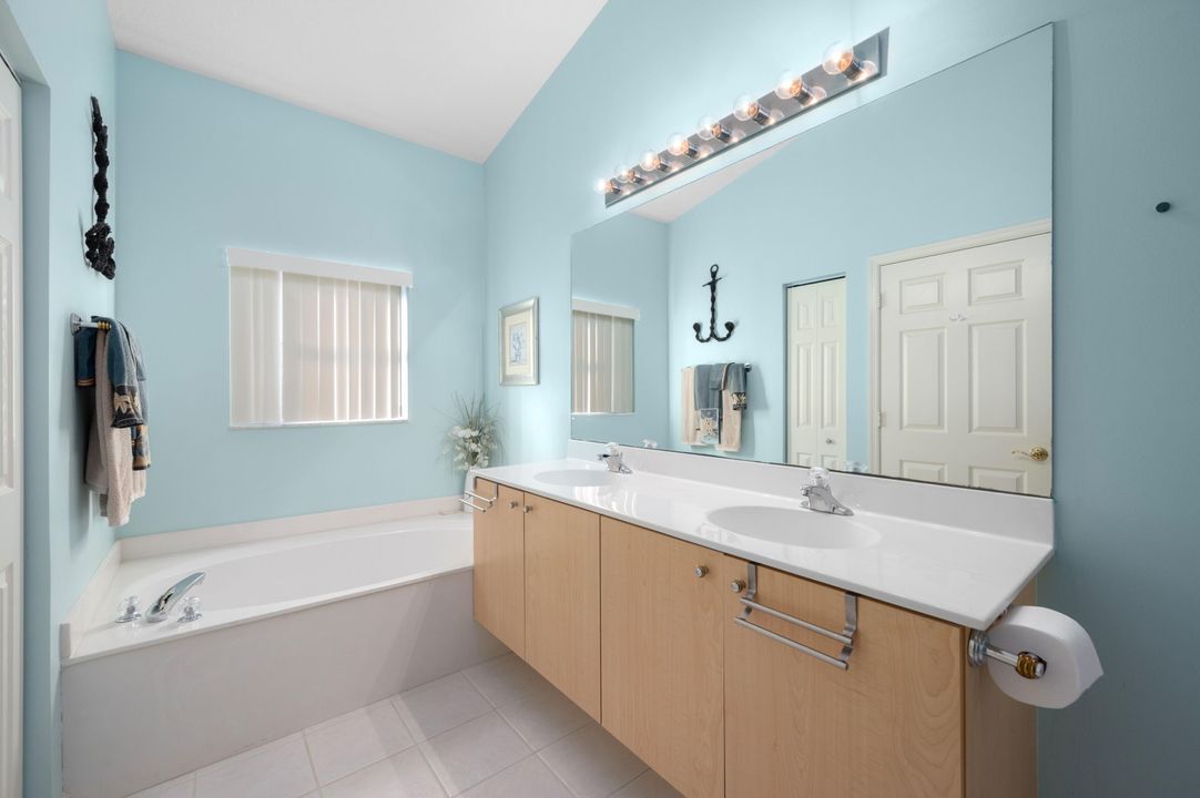 待售: $345,000 (3 贝兹, 2 浴室, 1650 平方英尺)