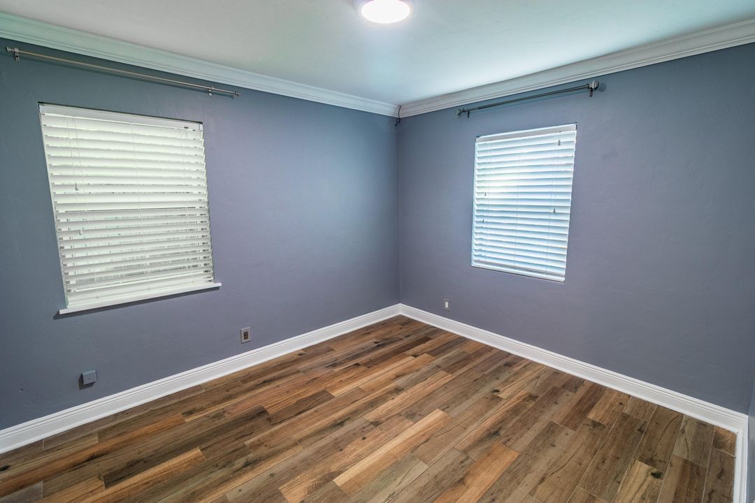 Под контрактом: $2,700 (2 спален, 1 ванн, 901 Квадратных фут)