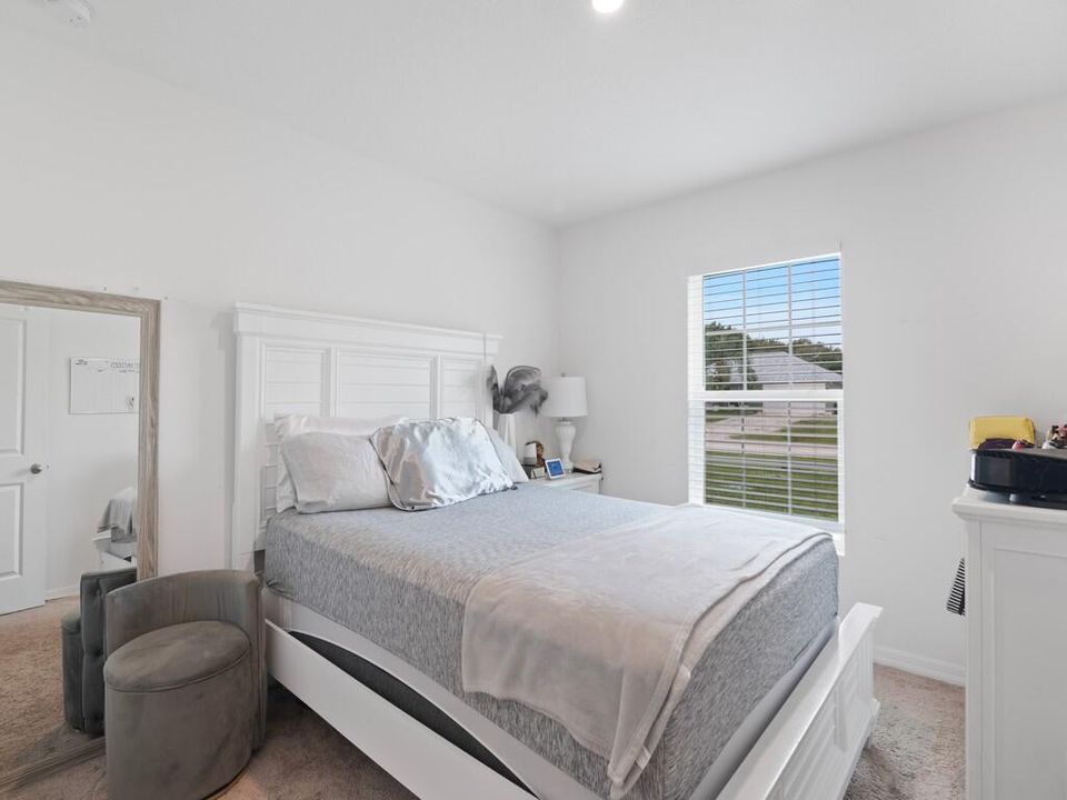 待售: $379,900 (4 贝兹, 2 浴室, 1865 平方英尺)