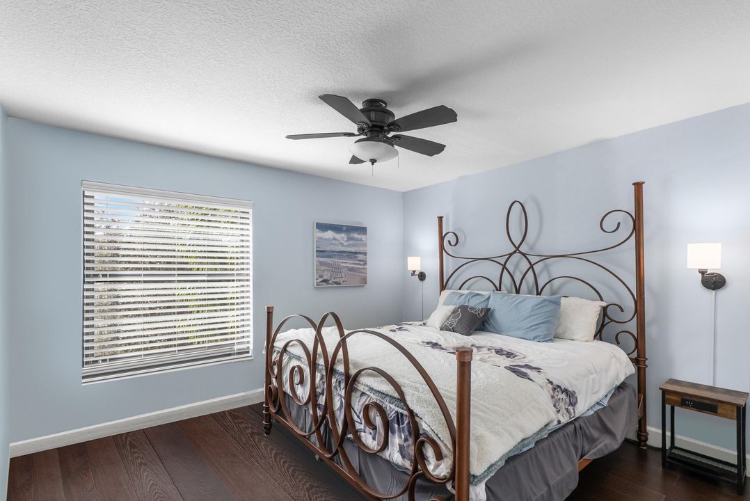 Activo con contrato: $390,000 (2 camas, 2 baños, 1300 Pies cuadrados)