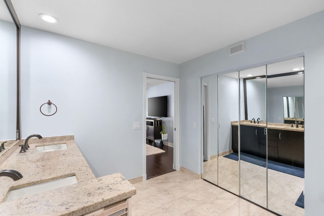 Activo con contrato: $390,000 (2 camas, 2 baños, 1300 Pies cuadrados)