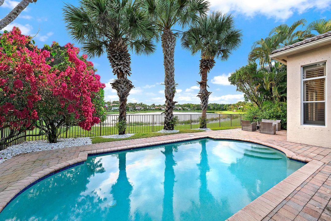 For Sale: $1,750,000 (4 beds, 4 baths, 3173 Square Feet)