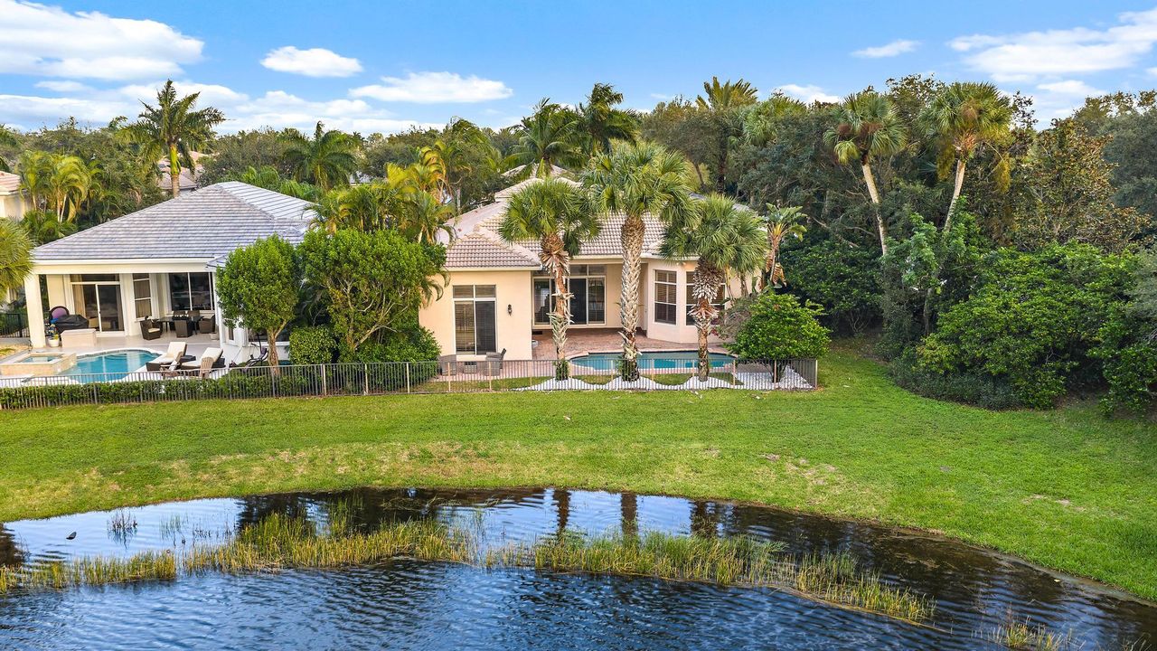 For Sale: $1,750,000 (4 beds, 4 baths, 3173 Square Feet)