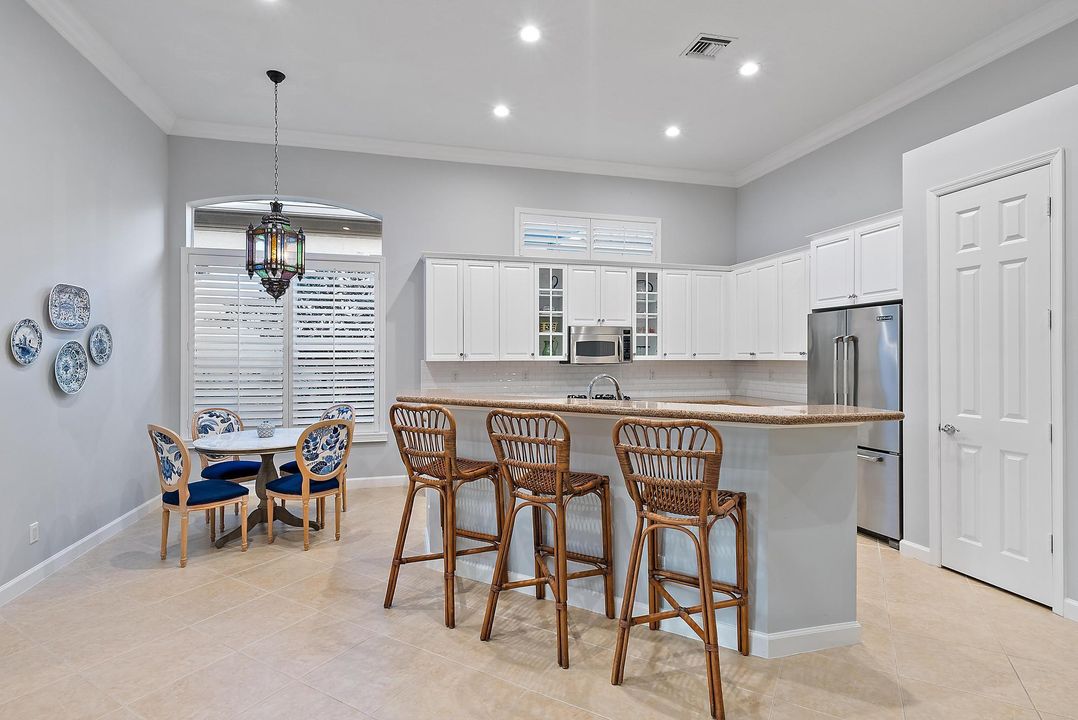 For Sale: $1,750,000 (4 beds, 4 baths, 3173 Square Feet)