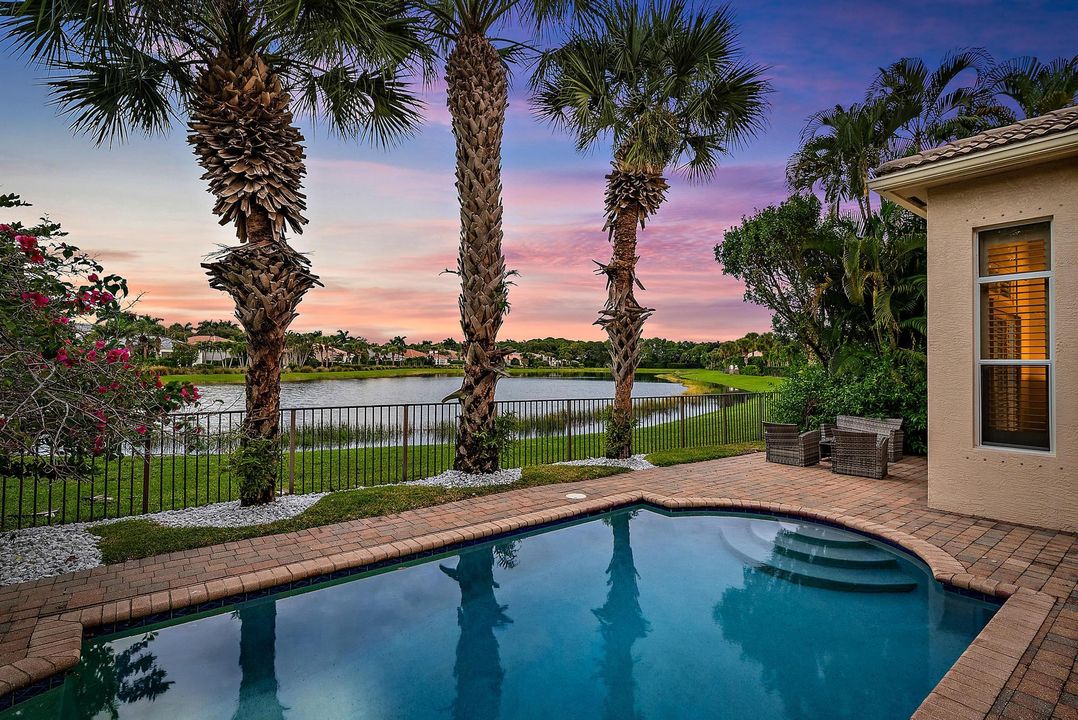 For Sale: $1,750,000 (4 beds, 4 baths, 3173 Square Feet)