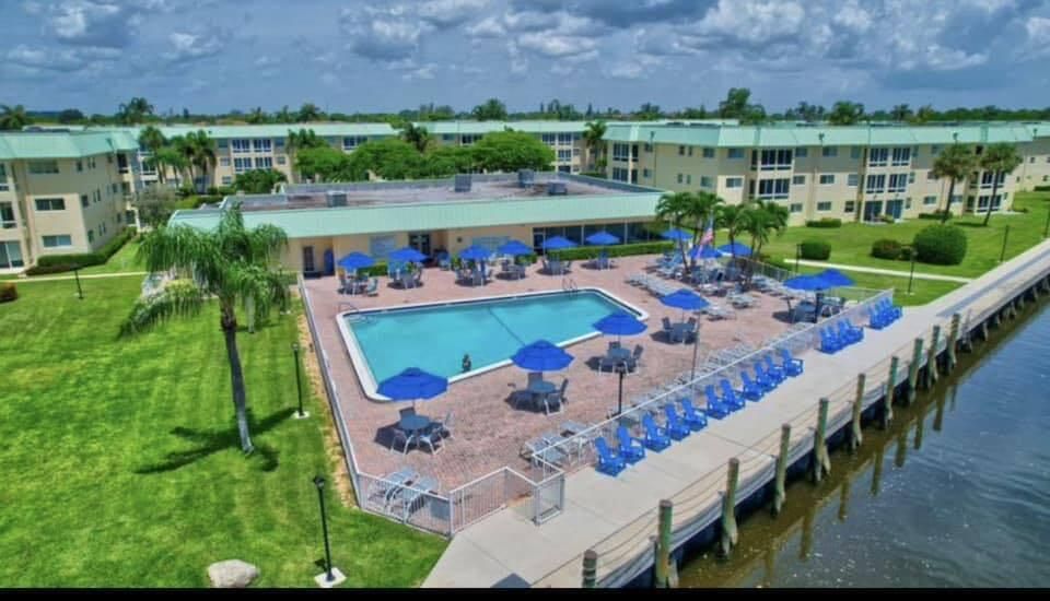 En Venta: $239,000 (2 camas, 1 baños, 1200 Pies cuadrados)