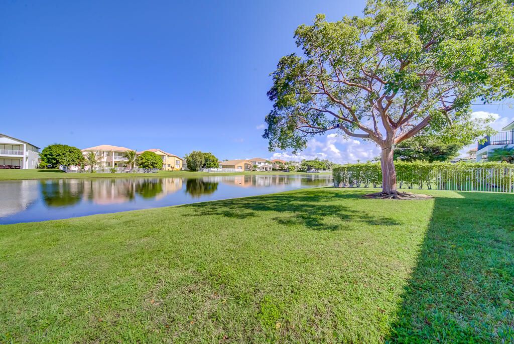 待售: $569,500 (4 贝兹, 3 浴室, 2406 平方英尺)