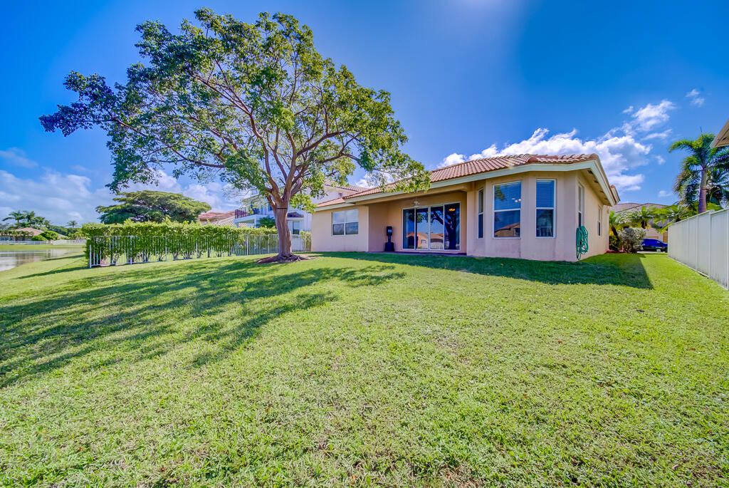 待售: $569,500 (4 贝兹, 3 浴室, 2406 平方英尺)