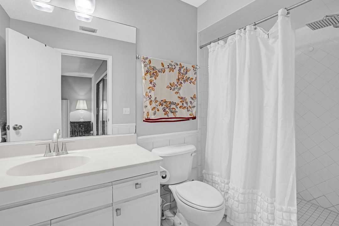 For Sale: $260,000 (2 beds, 2 baths, 1428 Square Feet)