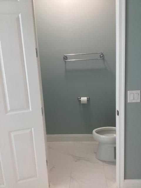 合同活跃: $450,000 (3 贝兹, 2 浴室, 2489 平方英尺)