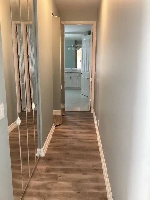 合同活跃: $450,000 (3 贝兹, 2 浴室, 2489 平方英尺)