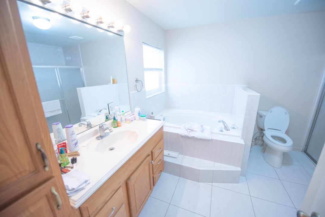 For Sale: $1,149,000 (3 beds, 3 baths, 2111 Square Feet)