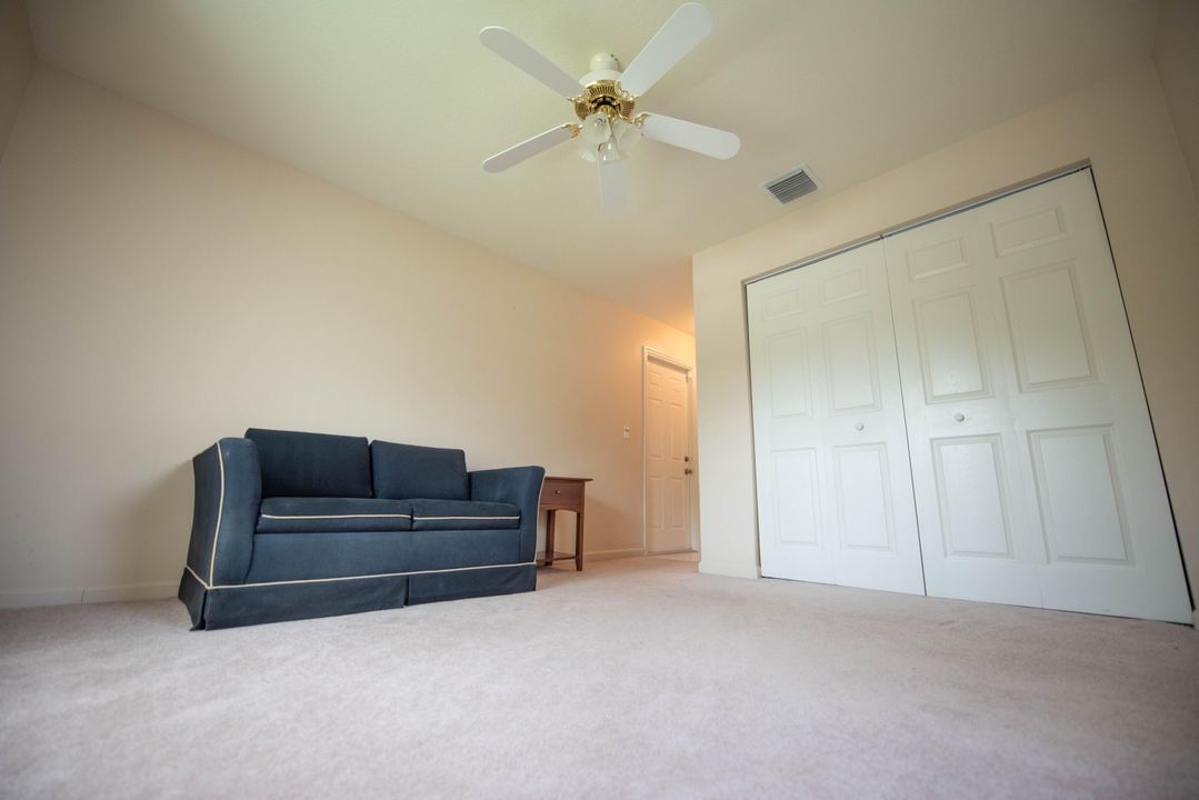 For Sale: $1,149,000 (3 beds, 3 baths, 2111 Square Feet)