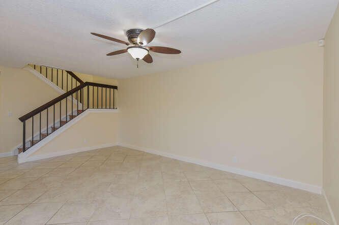 For Rent: $2,950 (3 beds, 2 baths, 1680 Square Feet)