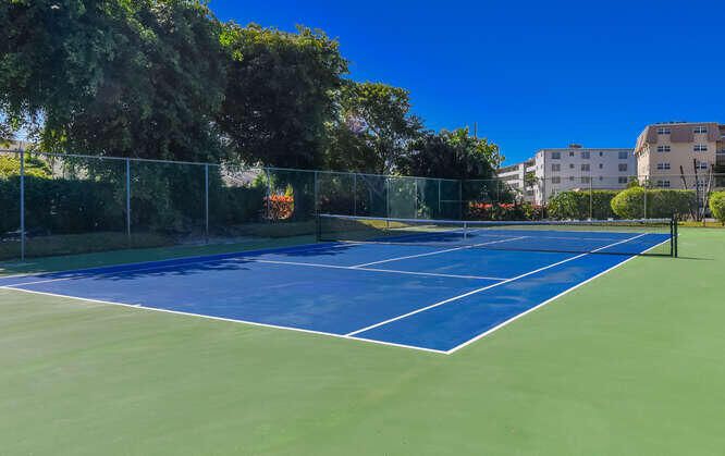 For Rent: $2,950 (3 beds, 2 baths, 1680 Square Feet)