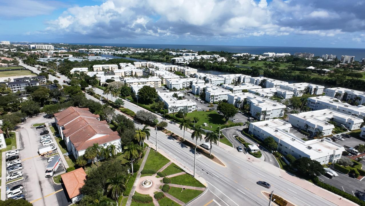 En Venta: $399,000 (3 camas, 2 baños, 1233 Pies cuadrados)