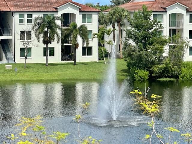 En Venta: $399,000 (3 camas, 2 baños, 1233 Pies cuadrados)