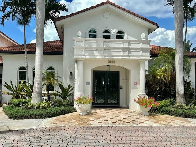 En Venta: $399,000 (3 camas, 2 baños, 1233 Pies cuadrados)