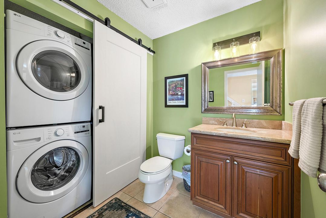 For Rent: $6,000 (2 beds, 2 baths, 1708 Square Feet)