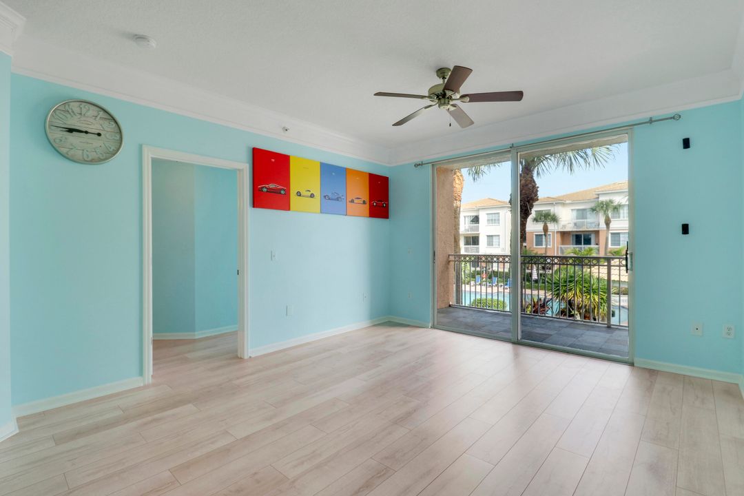 For Sale: $388,500 (2 beds, 2 baths, 1193 Square Feet)