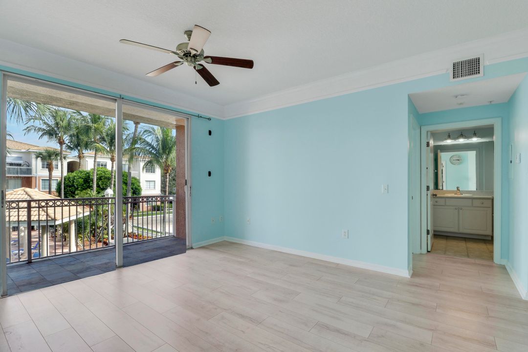 For Sale: $388,500 (2 beds, 2 baths, 1193 Square Feet)