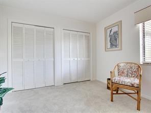 For Sale: $850,000 (2 beds, 3 baths, 1800 Square Feet)