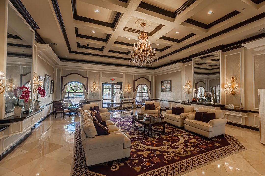 待售: $405,000 (2 贝兹, 2 浴室, 2046 平方英尺)