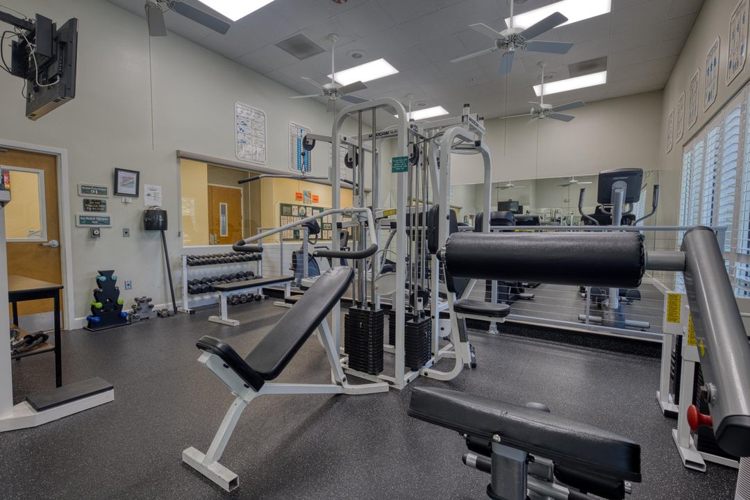 На продажу: $269,900 (2 спален, 2 ванн, 1372 Квадратных фут)