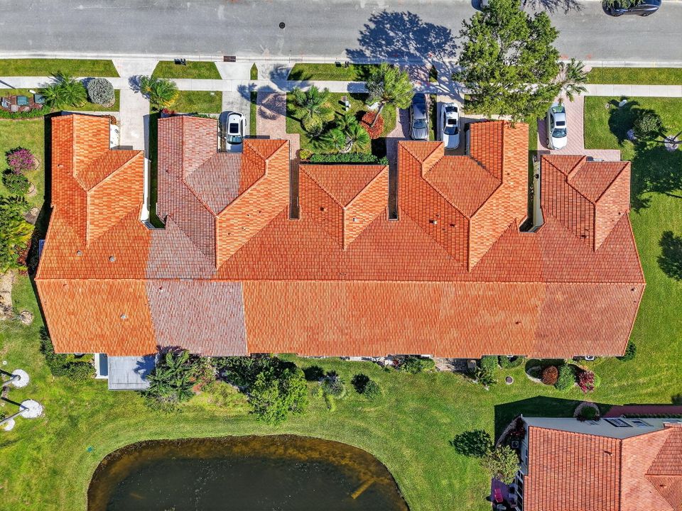 待售: $385,000 (2 贝兹, 2 浴室, 1378 平方英尺)