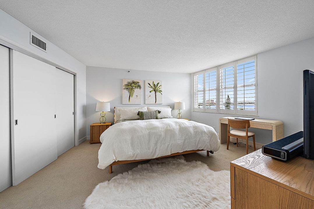 For Rent: $13,500 (3 beds, 3 baths, 2147 Square Feet)