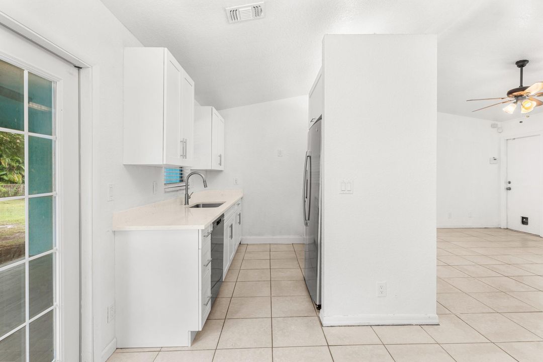 For Sale: $499,000 (3 beds, 2 baths, 1128 Square Feet)