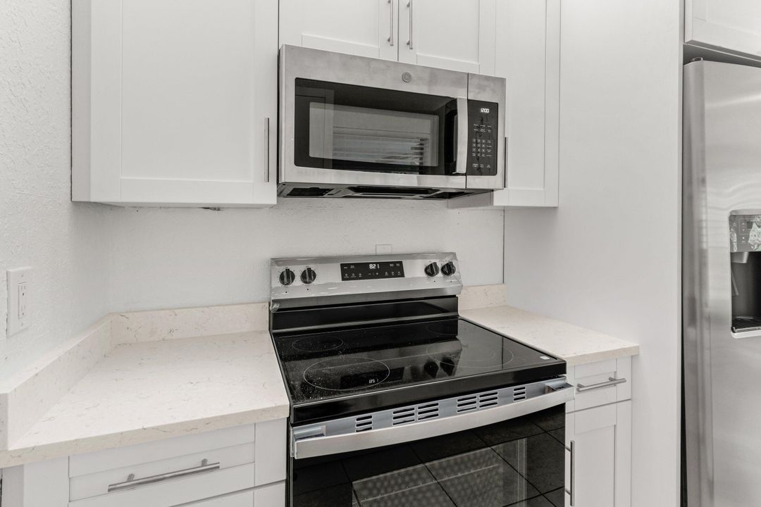 For Sale: $499,000 (3 beds, 2 baths, 1128 Square Feet)