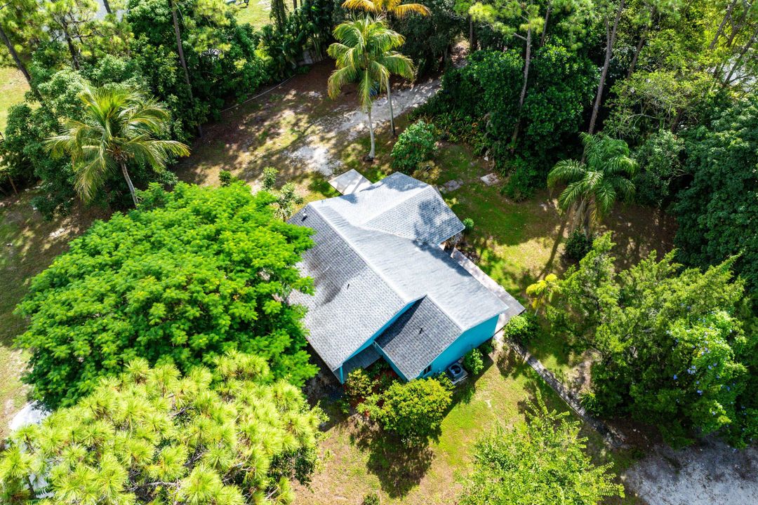 For Sale: $499,000 (3 beds, 2 baths, 1128 Square Feet)