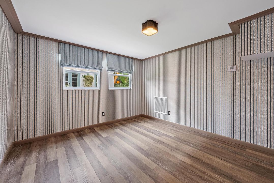 For Sale: $2,995,000 (5 beds, 4 baths, 3067 Square Feet)