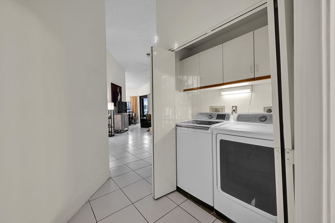 For Sale: $340,000 (3 beds, 2 baths, 1846 Square Feet)