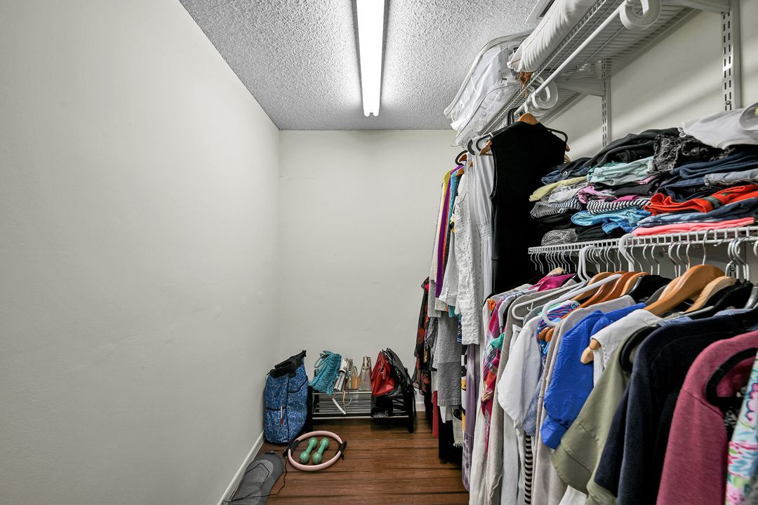 For Sale: $340,000 (3 beds, 2 baths, 1846 Square Feet)