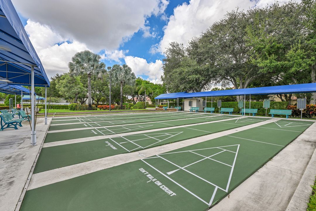 For Sale: $340,000 (3 beds, 2 baths, 1846 Square Feet)