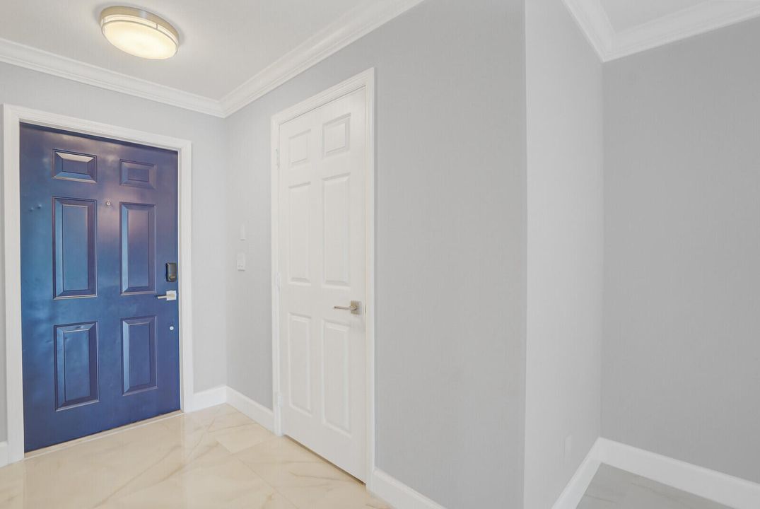 For Rent: $3,300 (3 beds, 2 baths, 1474 Square Feet)