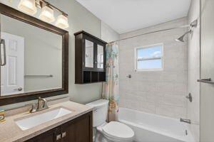 待售: $570,000 (3 贝兹, 2 浴室, 1788 平方英尺)