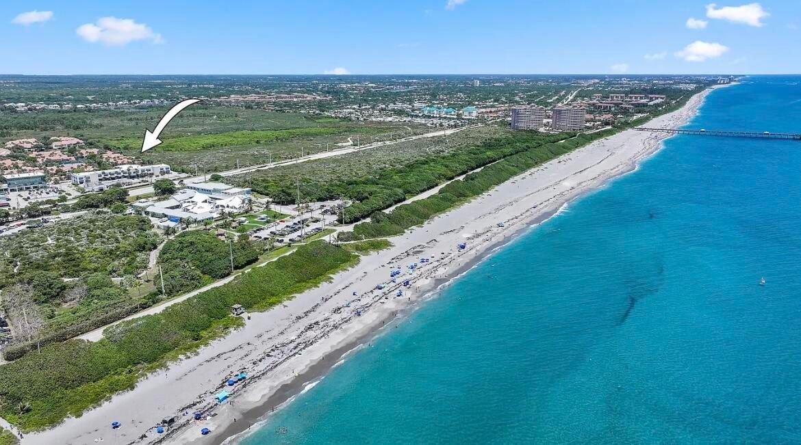 待售: $650,000 (3 贝兹, 2 浴室, 1579 平方英尺)