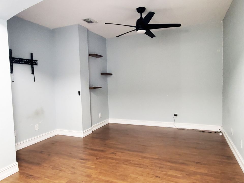 En Venta: $355,000 (3 camas, 2 baños, 1651 Pies cuadrados)