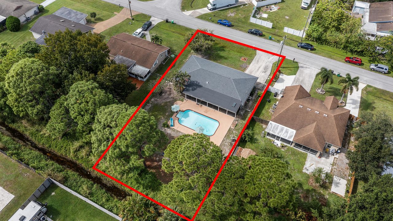 For Sale: $389,000 (3 beds, 2 baths, 1453 Square Feet)