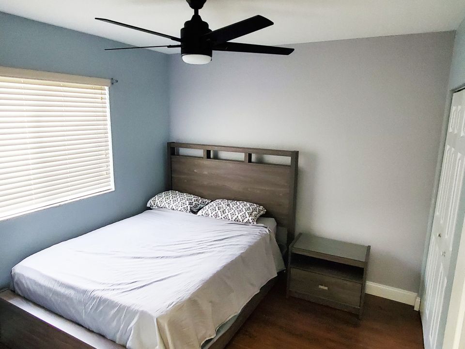 En Venta: $355,000 (3 camas, 2 baños, 1651 Pies cuadrados)