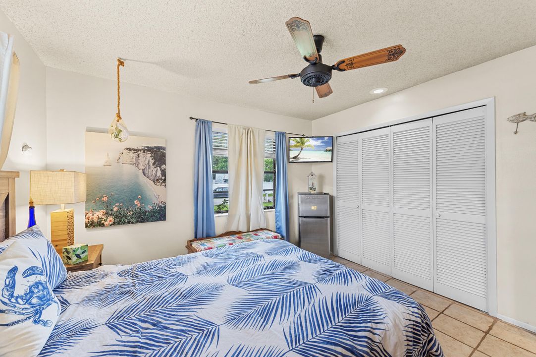 For Sale: $389,000 (3 beds, 2 baths, 1453 Square Feet)