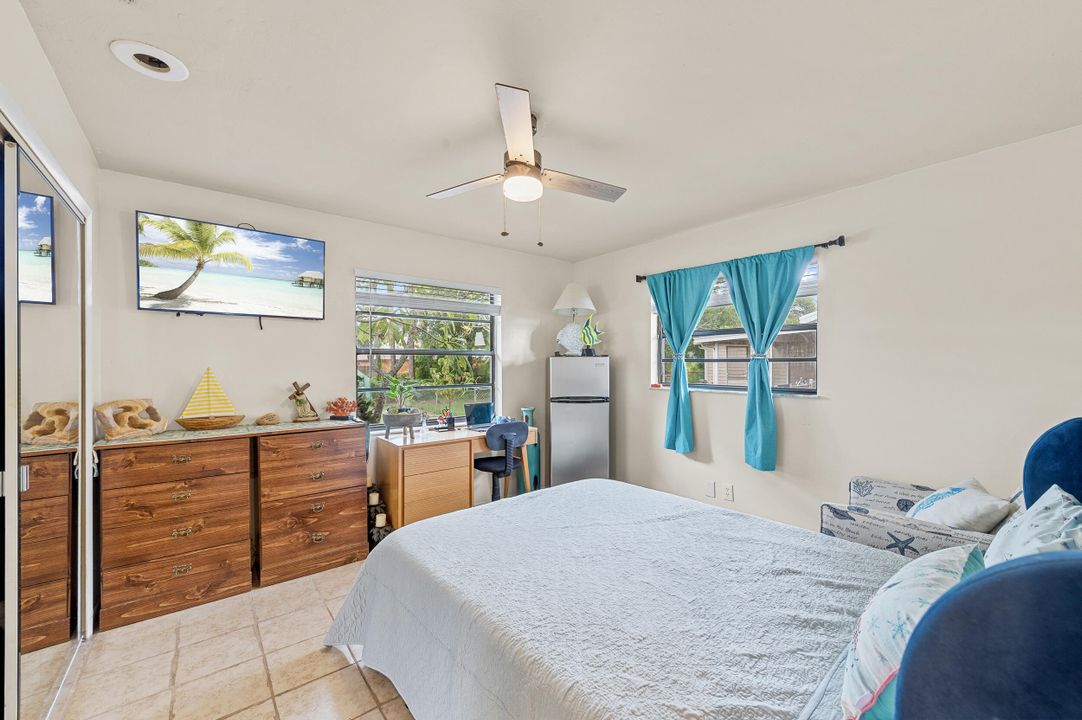 For Sale: $389,000 (3 beds, 2 baths, 1453 Square Feet)